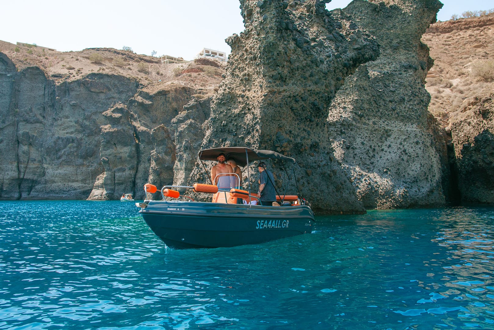 best santorini boat rental